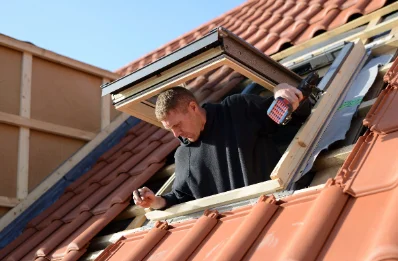 Pose de fenêtres de toit Velux à Tréjouls